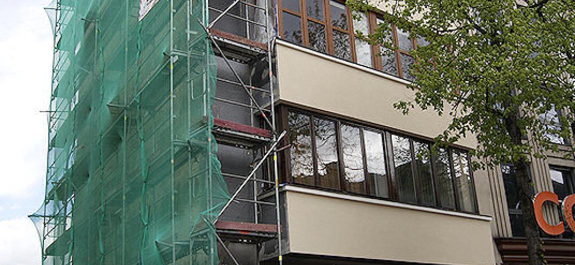 Refurbishment of townhouse façade.