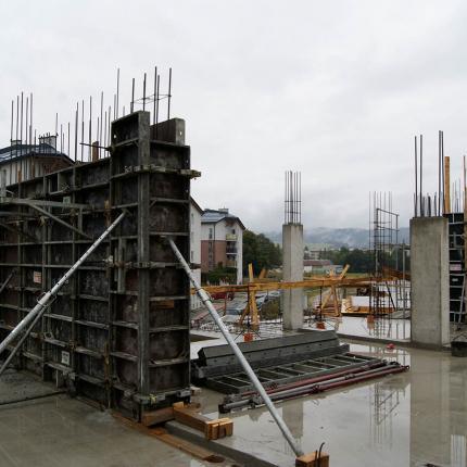 Construction of a block of flats