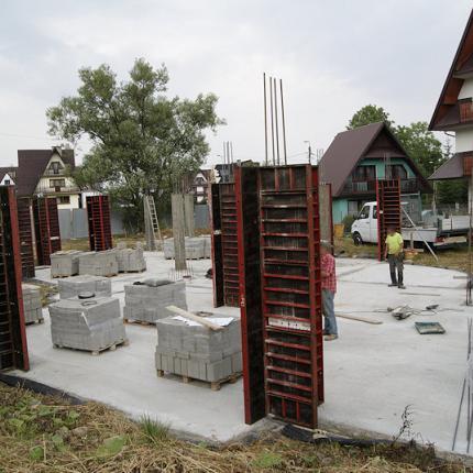 Construction of a residential building at Olcza