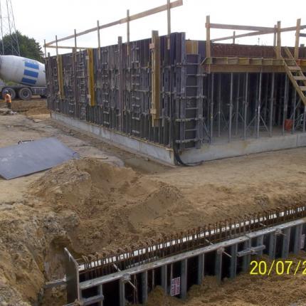 Construction of a ferroconcrete box culvert - Sieradz